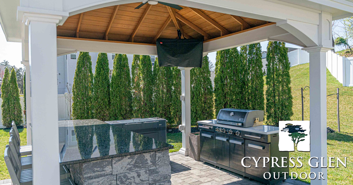 Cypress Glen Outdoor Kitchen 1